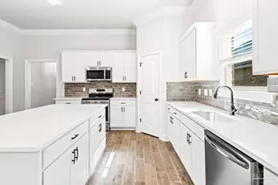 4865 Bonneville St, Pace, FL 32571 - Photo 5