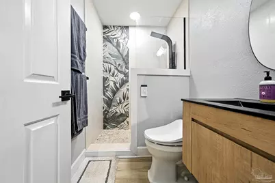 80 Baybridge Dr #B, Gulf Breeze, FL 32561 - Photo 43