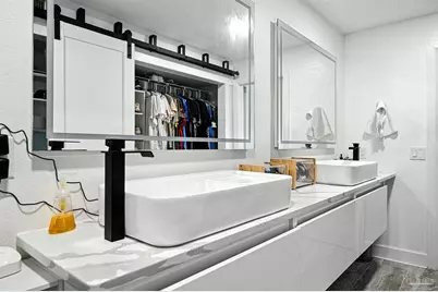 80 Baybridge Dr #B, Gulf Breeze, FL 32561 - Photo 37