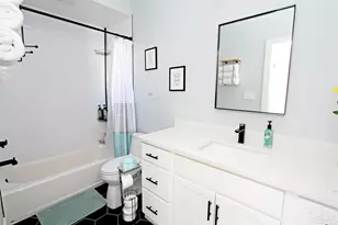 157 S Spring St, Pensacola, FL 32502 - Photo 25