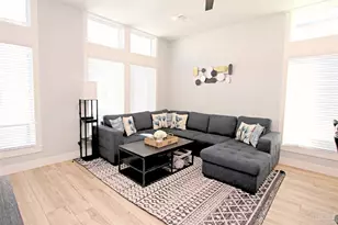 157 S Spring St, Pensacola, FL 32502 - Photo 17