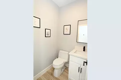 157 S Spring St, Pensacola, FL 32502 - Photo 27