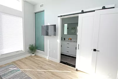 157 S Spring St, Pensacola, FL 32502 - Photo 23