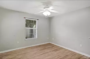 5911 Ashton Woods Cir, Milton, FL 32570 - Photo 17