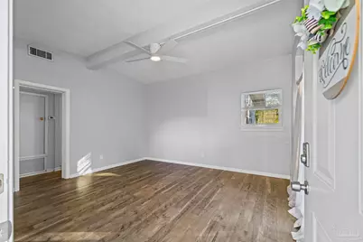 20 Adkinson Dr, Pensacola, FL 32506 - Photo 5