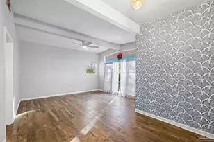 20 Adkinson Dr, Pensacola, FL 32506 - Photo 9