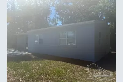 801 E Fairfied Dr, Pensacola, FL 32503 - Photo 3