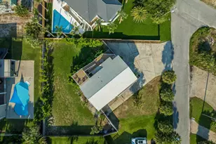 800 Largo Dr, Pensacola Beach, FL 32561 - Photo 51