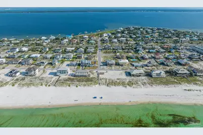 800 Largo Dr, Pensacola Beach, FL 32561 - Photo 59