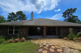 6846 Leisure St, Navarre, FL 32566 - Photo 3