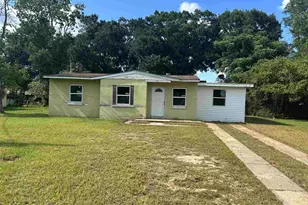 206 N Garfield Dr, Pensacola, FL 32505 - Photo 1