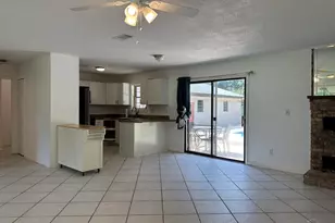 6736 Nichols Dr, Milton, FL 32570 - Photo 9