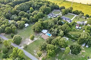 6736 Nichols Dr, Milton, FL 32570 - Photo 37