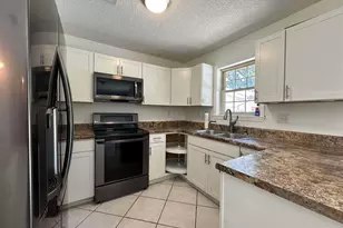 6736 Nichols Dr, Milton, FL 32570 - Photo 13