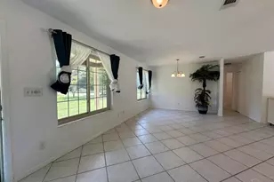 6736 Nichols Dr, Milton, FL 32570 - Photo 7