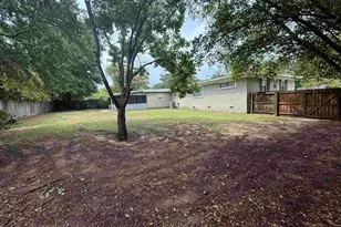 2005 Peyton Dr, Pensacola, FL 32503 - Photo 21