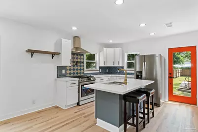 215 E Bobe St, Pensacola, FL 32503 - Photo 13