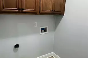 1938 Commodore Dr, Navarre, FL 32566 - Photo 9