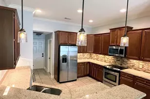 1938 Commodore Dr, Navarre, FL 32566 - Photo 7