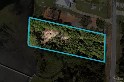 5275 Soundside Dr, Gulf Breeze, FL 32563 - Photo 3