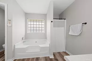 9568 Dynasty Ln, Navarre, FL 32566 - Photo 47