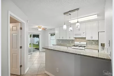 1123 Simpson St, Pensacola, FL 32526 - Photo 3