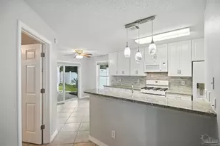 1123 Simpson St, Pensacola, FL 32526 - Photo 3