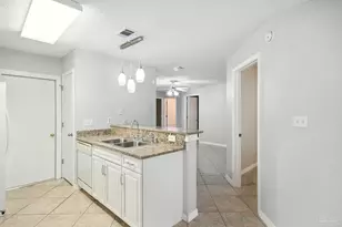 1123 Simpson St, Pensacola, FL 32526 - Photo 13