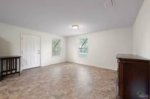 1716 N S St, Pensacola, FL 32505 - Photo 9