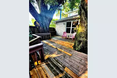 6148 The Oaks Ln #B, Pensacola, FL 32504 - Photo 1