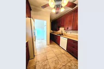 6148 The Oaks Ln #B, Pensacola, FL 32504 - Photo 17