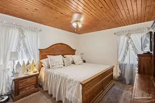 8806 Hwy 89, Milton, FL 32570 - Photo 15