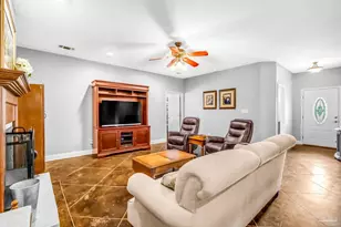 2301 Parker Rd, Cantonment, FL 32533 - Photo 13