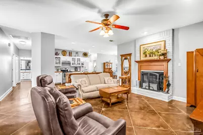 2301 Parker Rd, Cantonment, FL 32533 - Photo 11