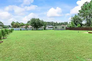 2424 Pineneedle Dr, Navarre, FL 32566 - Photo 43