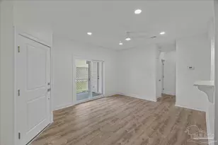 601 E Burgess Rd, Pensacola, FL 32504 - Photo 15