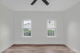 601 E Burgess Rd, Pensacola, FL 32504 - Photo 23