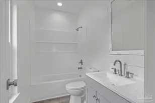 601 E Burgess Rd, Pensacola, FL 32504 - Photo 25