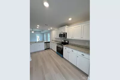 545 Sugar Pine Way #9A, Cantonment, FL 32533 - Photo 3