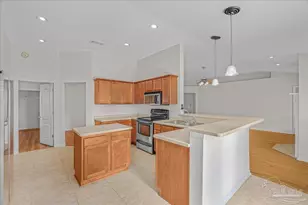 5972 Ashton Woods Cir, Milton, FL 32570 - Photo 13