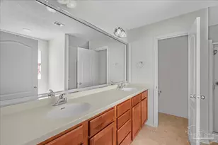 5972 Ashton Woods Cir, Milton, FL 32570 - Photo 19