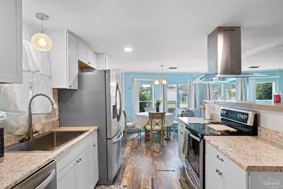 2556 Granada Camino, Pensacola, FL 32507 - Photo 11