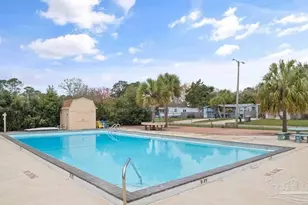 2556 Granada Camino, Pensacola, FL 32507 - Photo 5