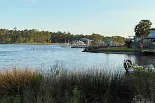 2556 Granada Camino, Pensacola, FL 32507 - Photo 3