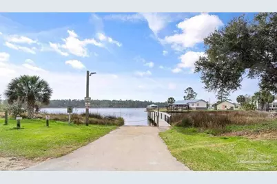 2556 Granada Camino, Pensacola, FL 32507 - Photo 3