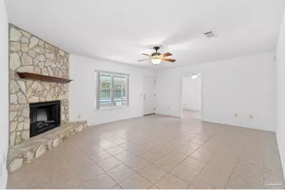 117 Monarch Ln, Pensacola, FL 32503 - Photo 7