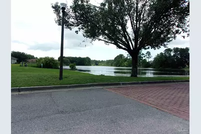 6001 Toulouse Dr, Pensacola, FL 32505 - Photo 5