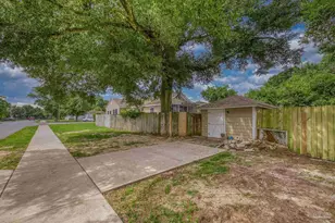 1200 Wisteria Ave, Pensacola, FL 32507 - Photo 41