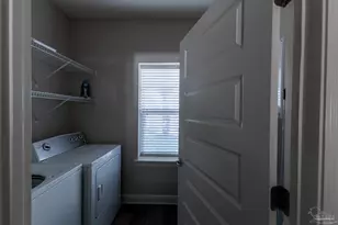 13909 Del Rio Dr, Pensacola, FL 32507 - Photo 7