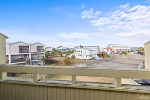 8520 Gulf Blvd, Navarre Beach, FL 32566 - Photo 37